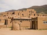 Taos Pueblo : New Mexico